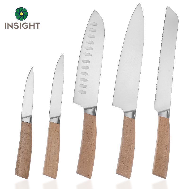 Set di coltelli globali con manico in legno