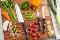 //jqrorwxhiqijjo5q.ldycdn.com/cloud/lmbpnkrpjmsriliqijiqjo/what-does-a-vegetable-knife-look-like.jpg
